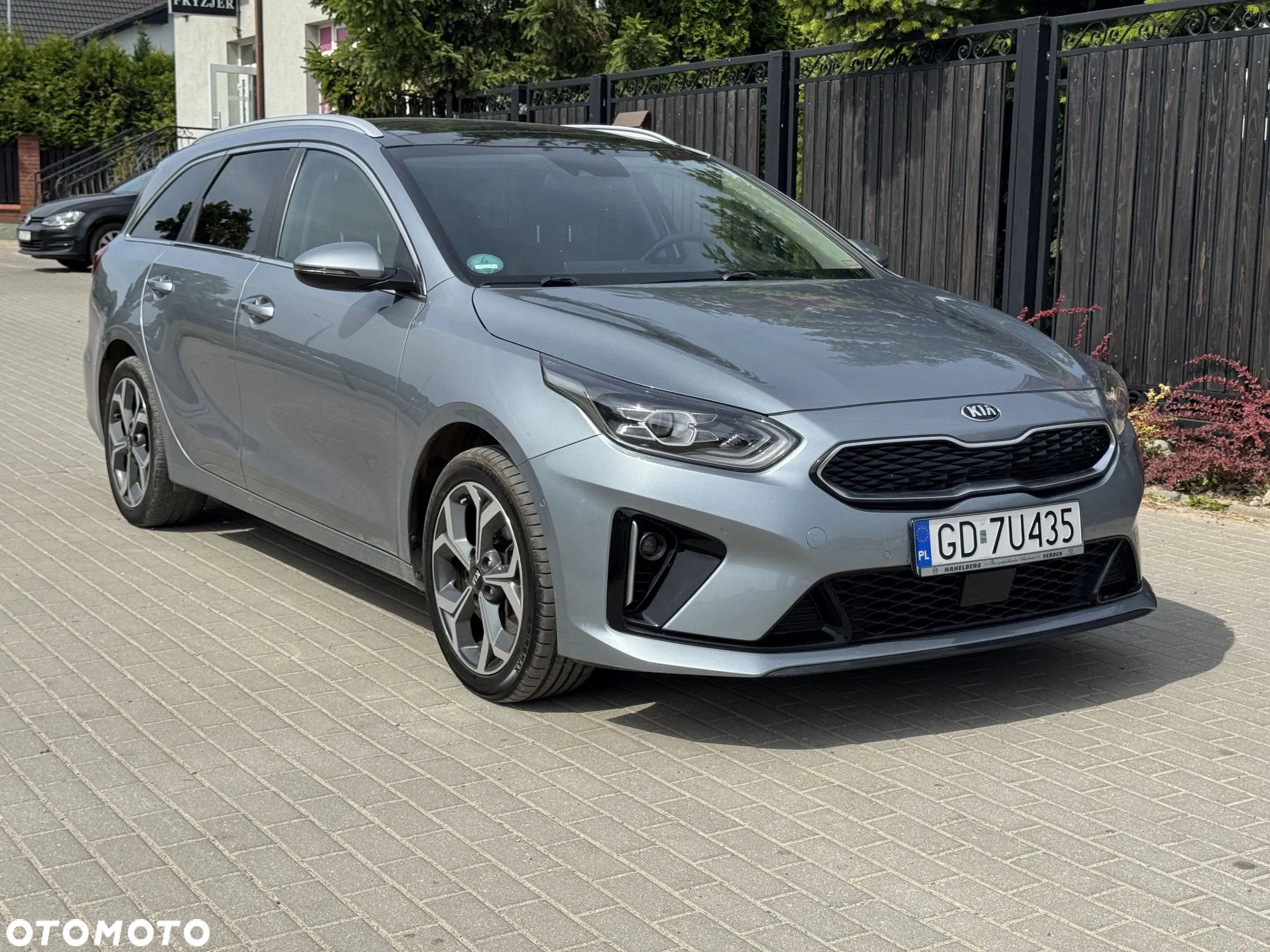 Kia Ceed SW 1.6 GDI DCT OPF Plug-in-Hybrid Platinum Edition - 3