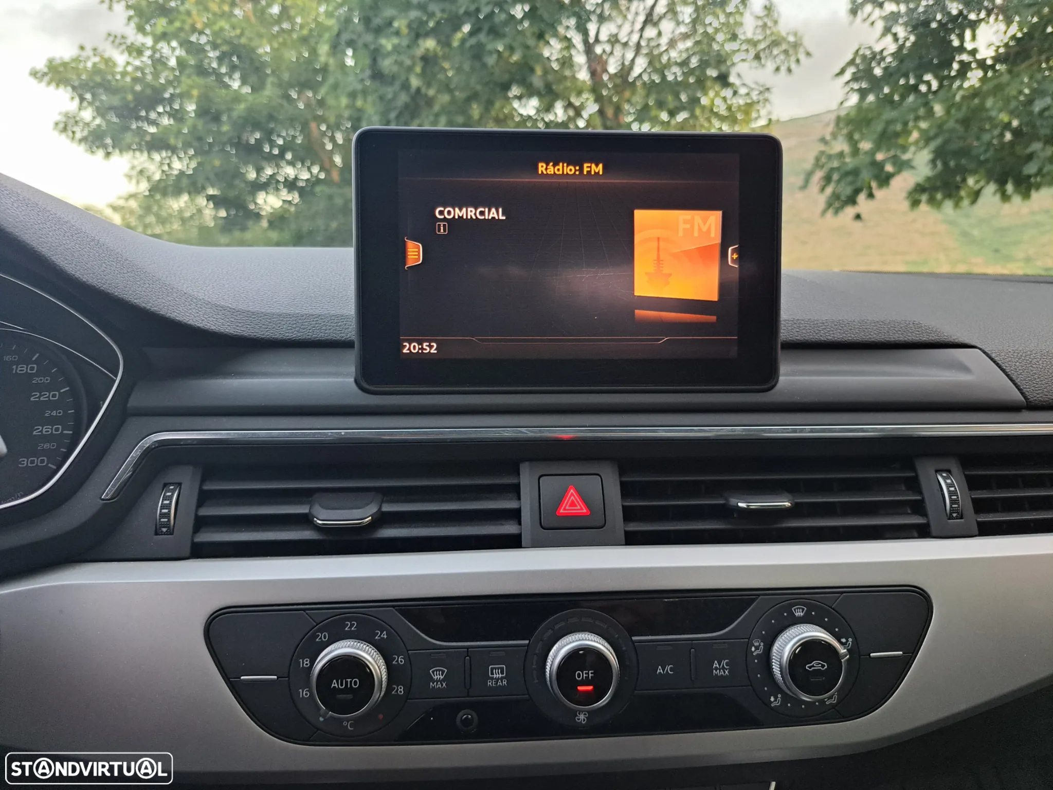 Audi A4 Avant 2.0 TDI - 20