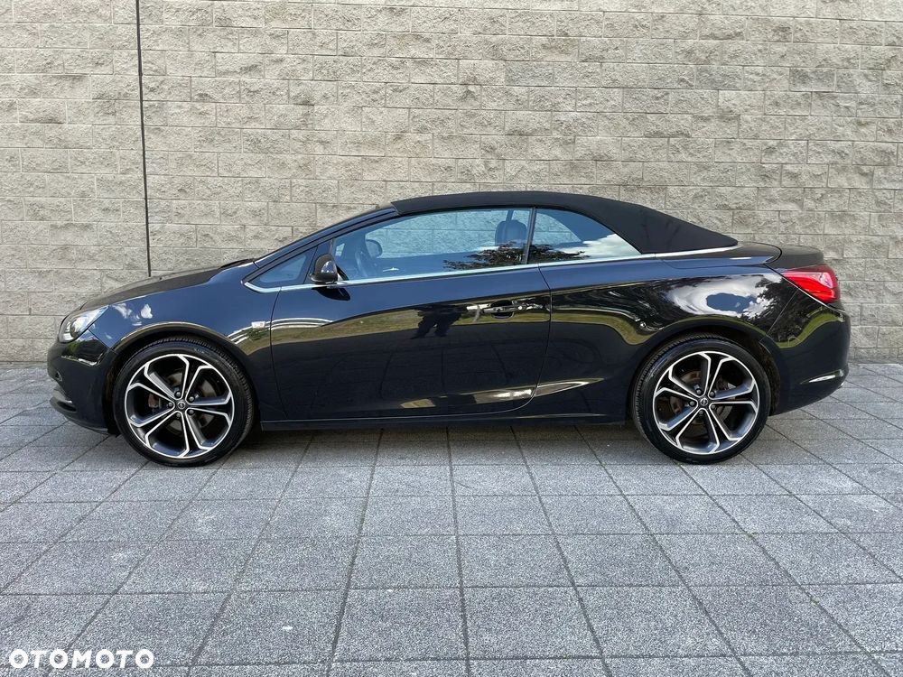 Opel Cascada 1.4 T Cosmo S&S - 2