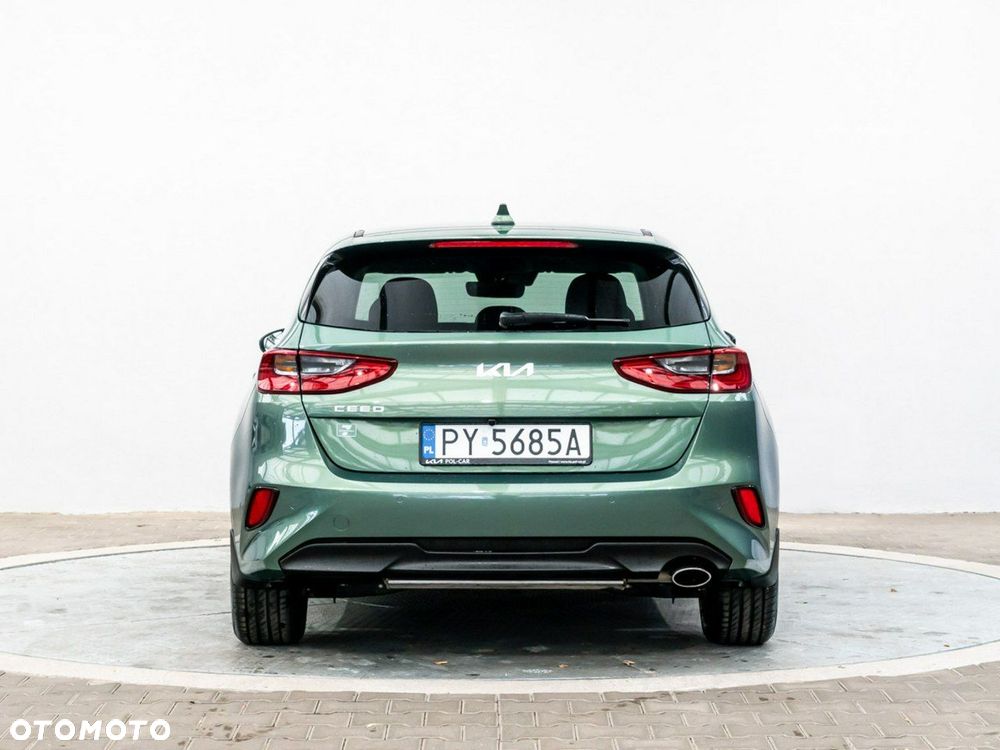 Kia Ceed 1.5 T-GDI M DCT - 8