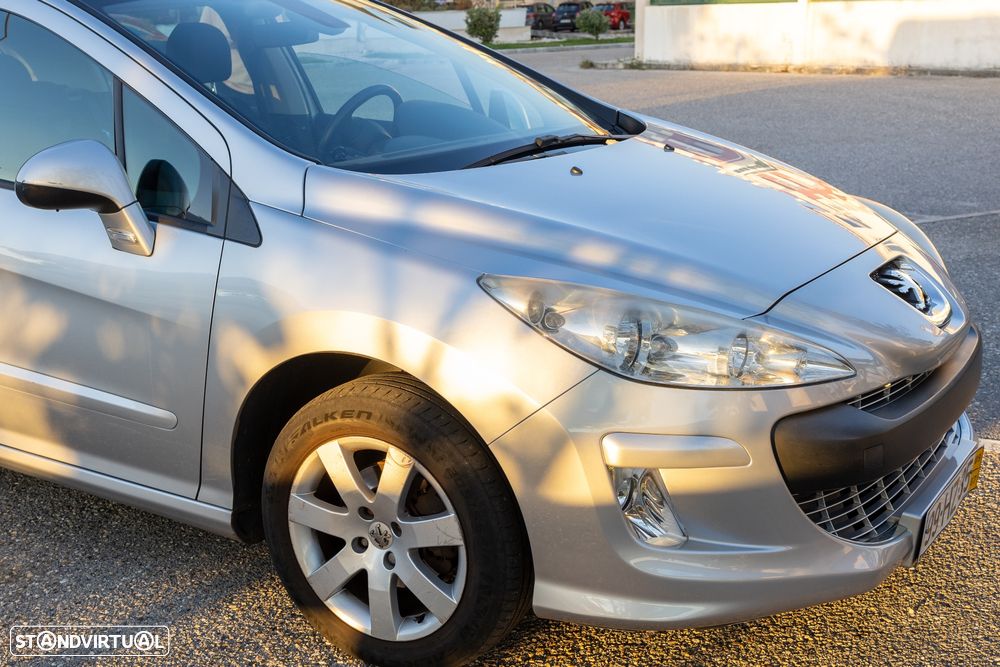 Peugeot 308 - 4