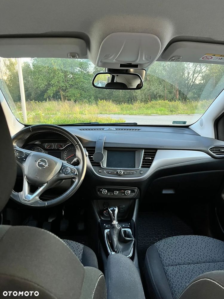 Opel Crossland X 1.2 Enjoy - 10