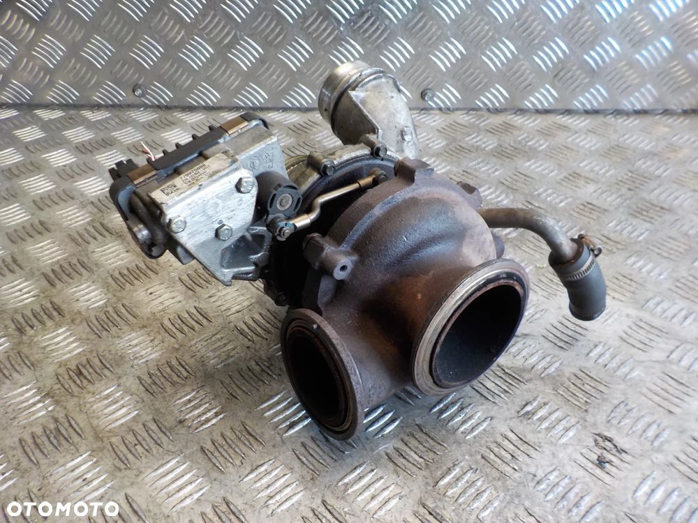 BMW E90 E91 E92 3.0D TURBINA TURBOSPRĘŻARKA 777853 - 1