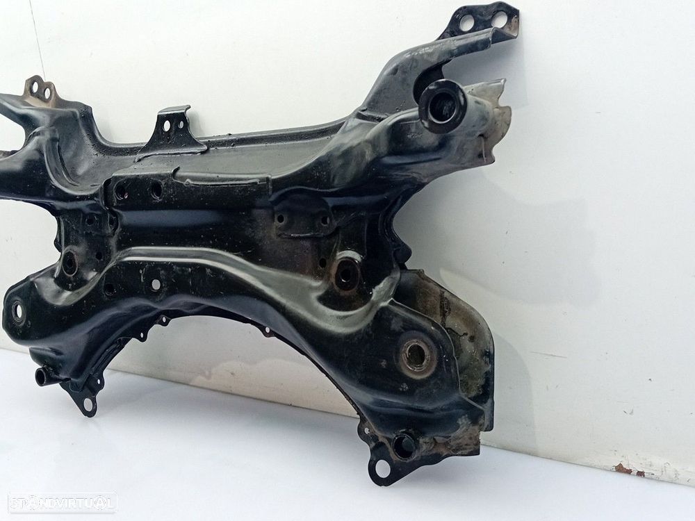 Charriot frente TOYOTA Auris Hatchback (_E18_) - 2