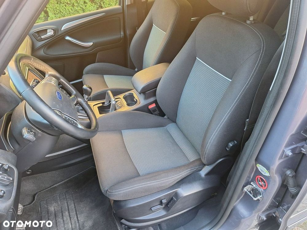Ford S-Max 2.0 TDCi DPF Titanium - 10