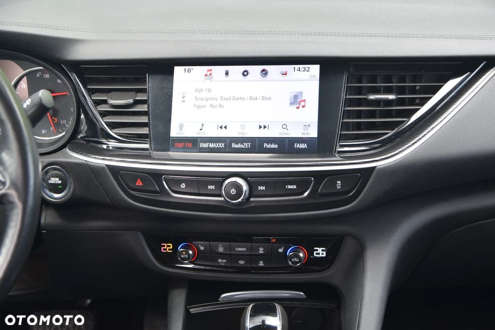 Opel Insignia 1.5 T Elite S&S - 16