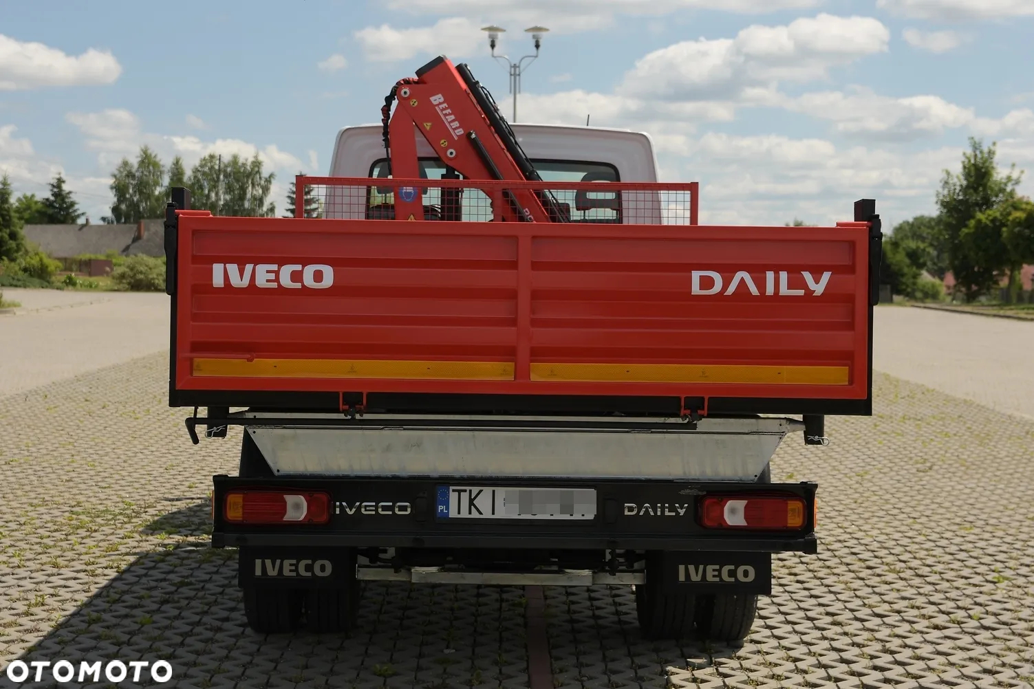 Iveco DAILY 35-180 3.0 HPI 180KM * HDS BEFARD * 2300 Udźwig * 60 tyś km! Wywrotka 3 str* Resor+Poduszka - 9