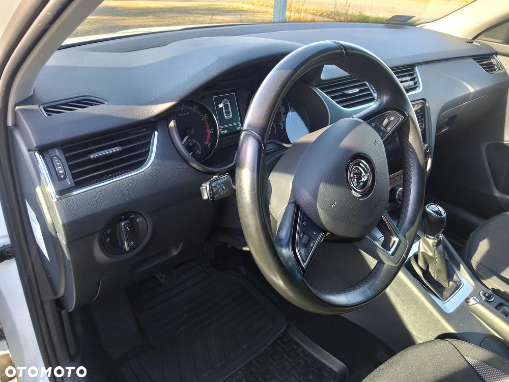 Skoda Octavia 1.4 TSI Ambition - 15