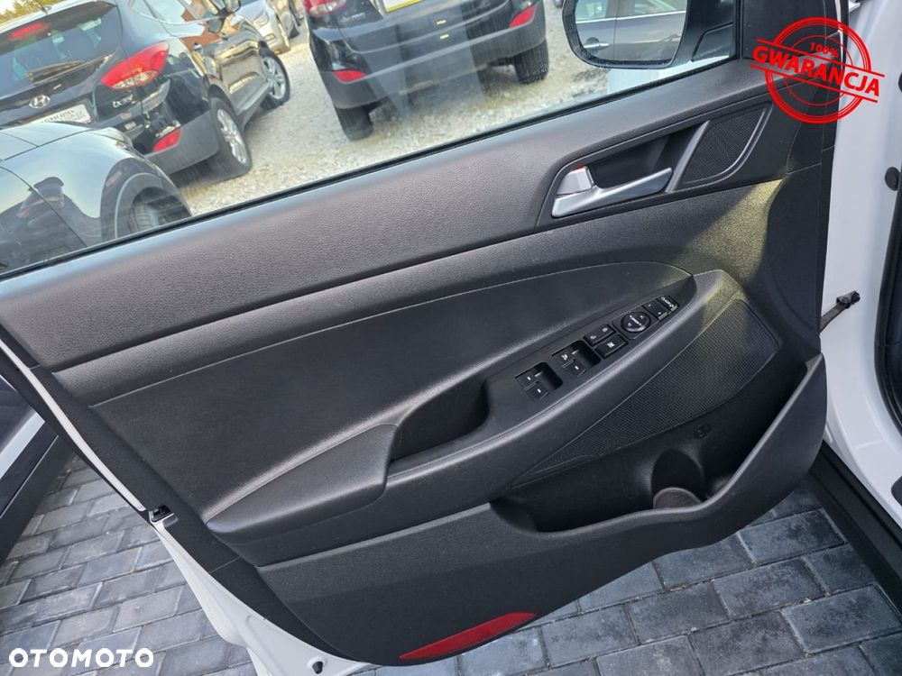 Hyundai Tucson - 38