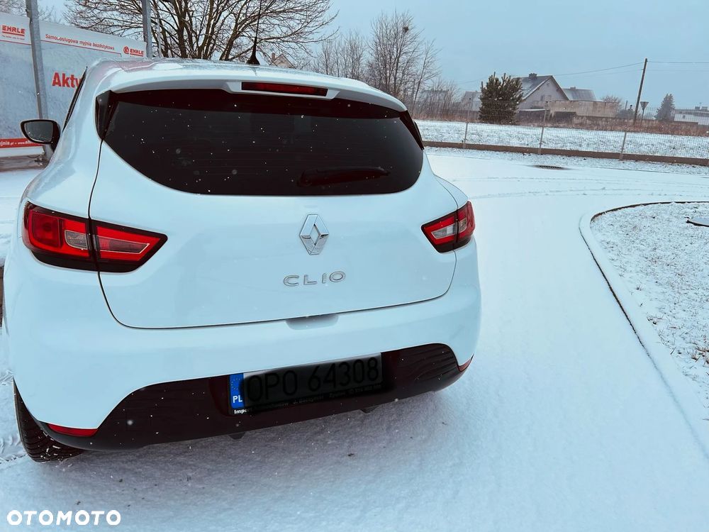 Renault Clio 1.2 16V 75 Life - 3