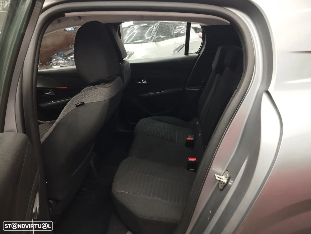 Peugeot 208 1.2 PureTech Active Pack - 10