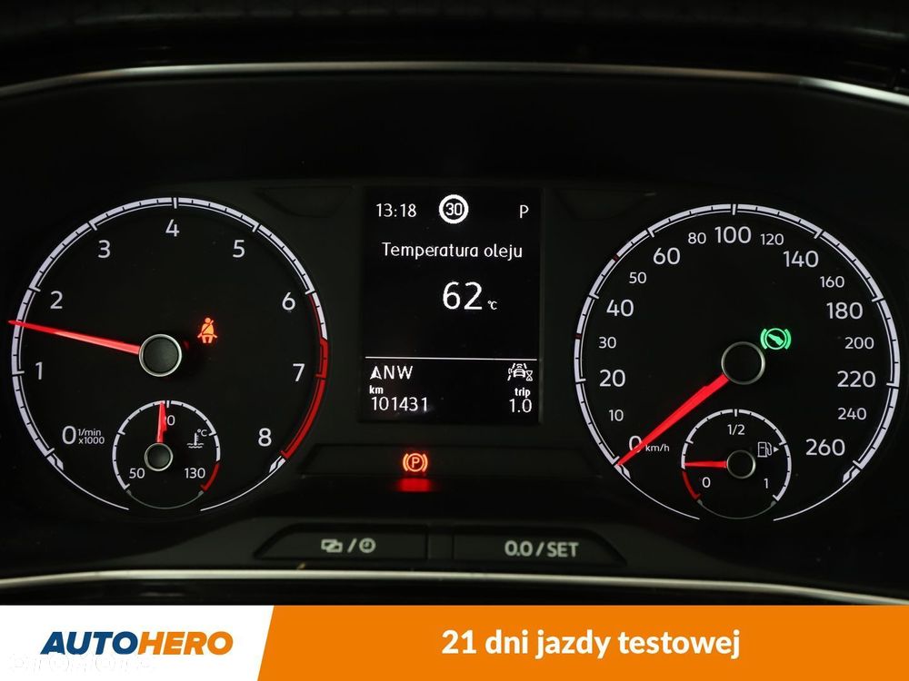 Volkswagen T-Cross - 19