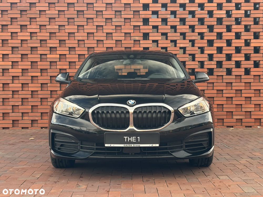 BMW Seria 1 120i Advantage - 4