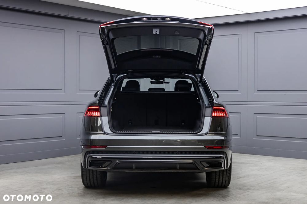 Audi Q8 50 TDI mHEV Quattro Tiptronic - 37