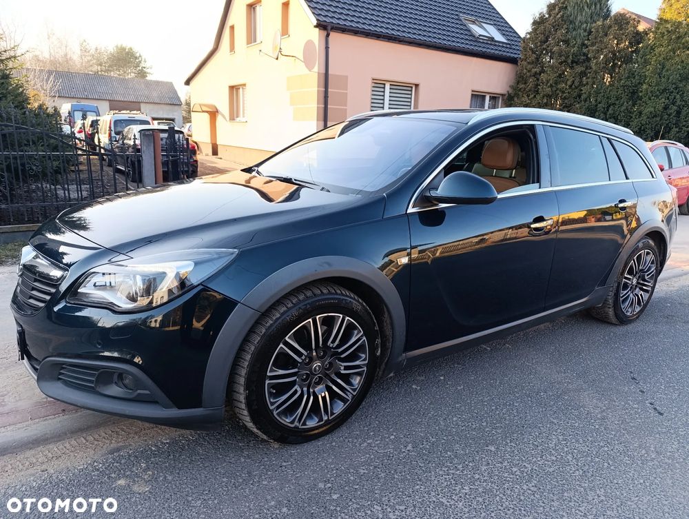 Opel Insignia 2.0 ECOTEC DI Turbo Business Innovation - 34