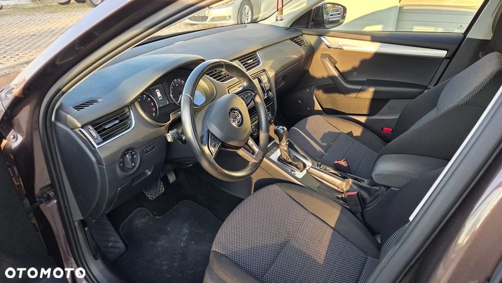 Skoda Octavia 2.0 TDI (Green tec) DSG Ambition - 15