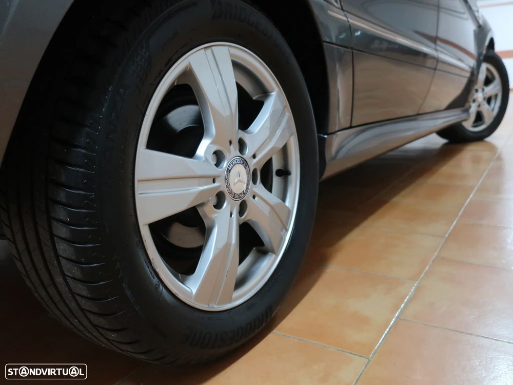 Mercedes-Benz B 200 CDI Autotronic - 8