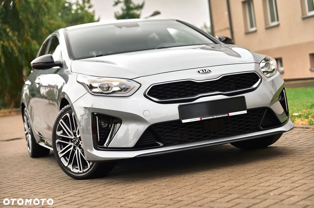 Kia ProCeed 1.5 T-GDI DCT7 OPF GT LINE - 17