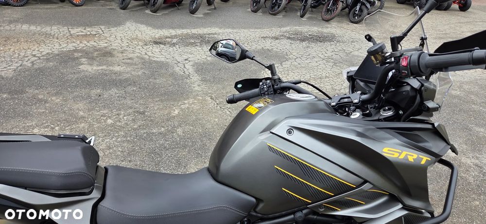 QJMOTOR 900 SX - 19