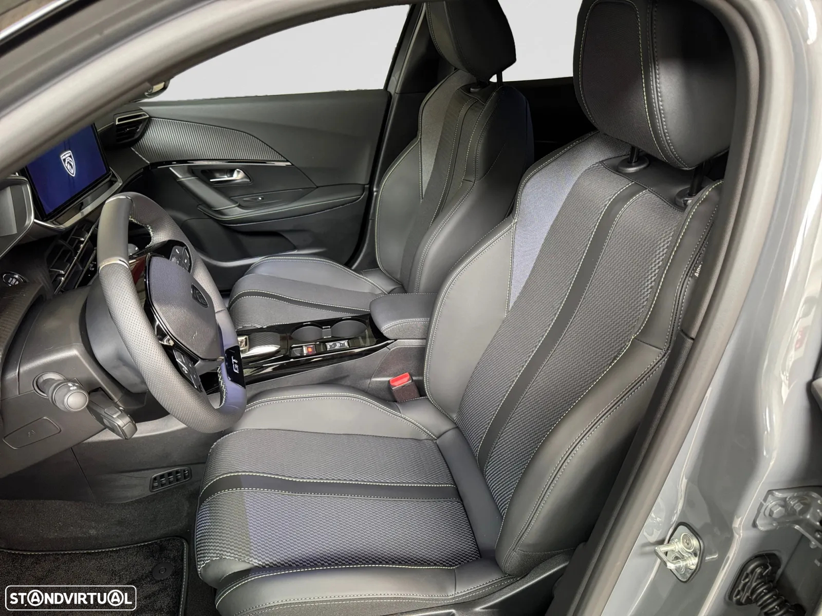 Peugeot e-2008 54 kWh GT - 10