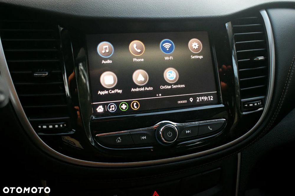 Chevrolet Trax - 36