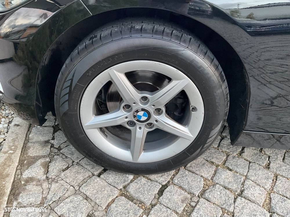 BMW 116 d Advantage - 14