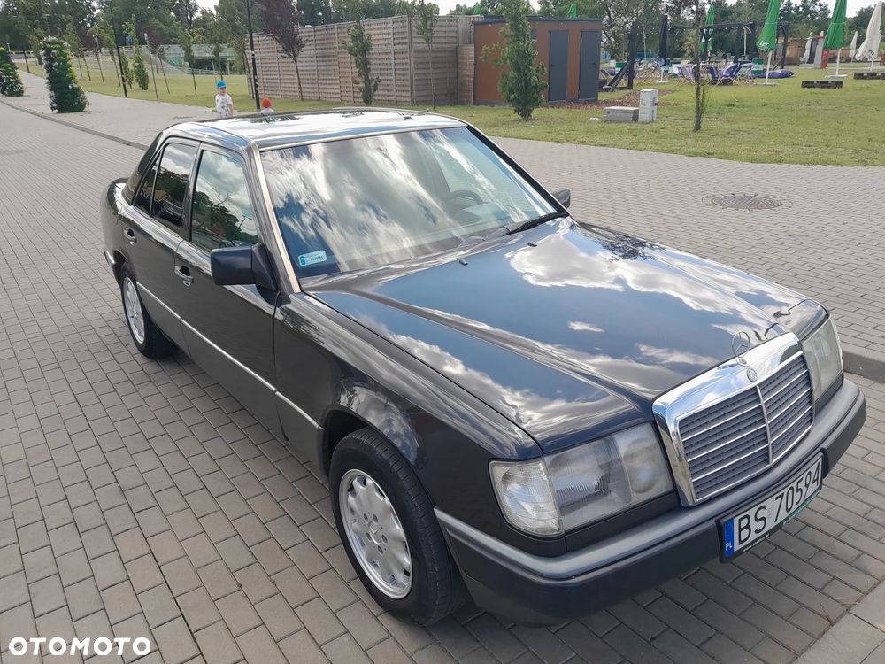Mercedes-Benz W124 (1984-1993) - 1
