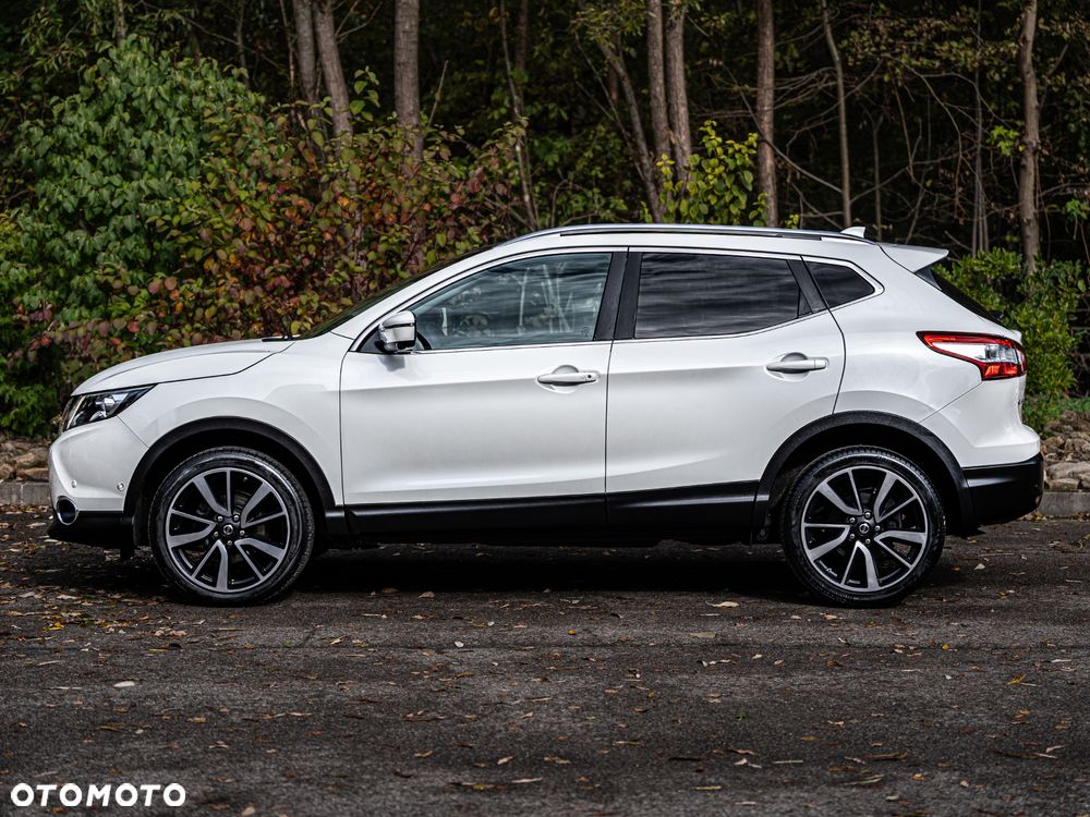 Nissan Qashqai 1.6 dCi TEKNA - 7