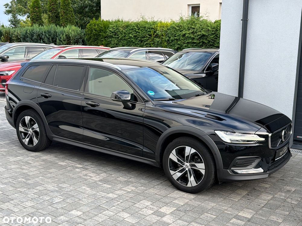 Volvo V60 Cross Country B4 D AWD Geartronic Pro - 13