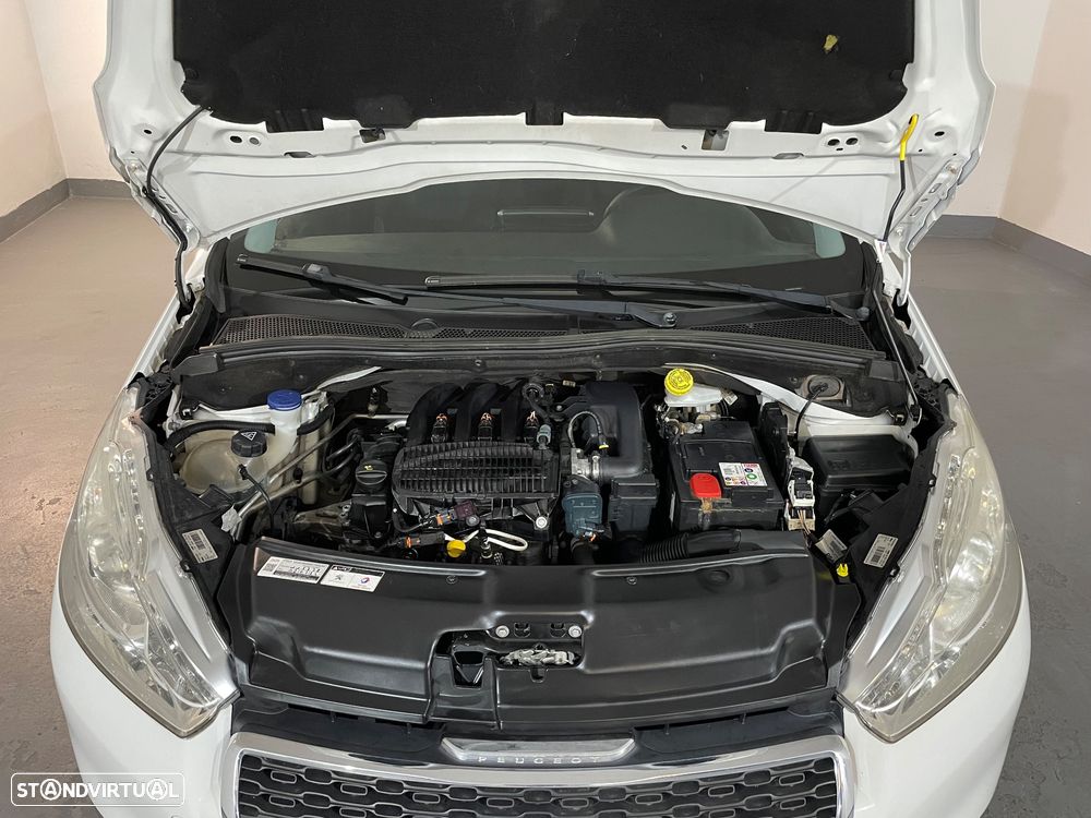 Peugeot 208 82 PureTech Style - 13