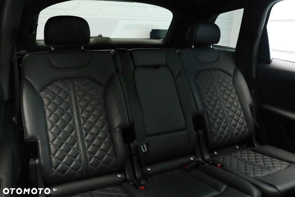 Audi Q7 - 18