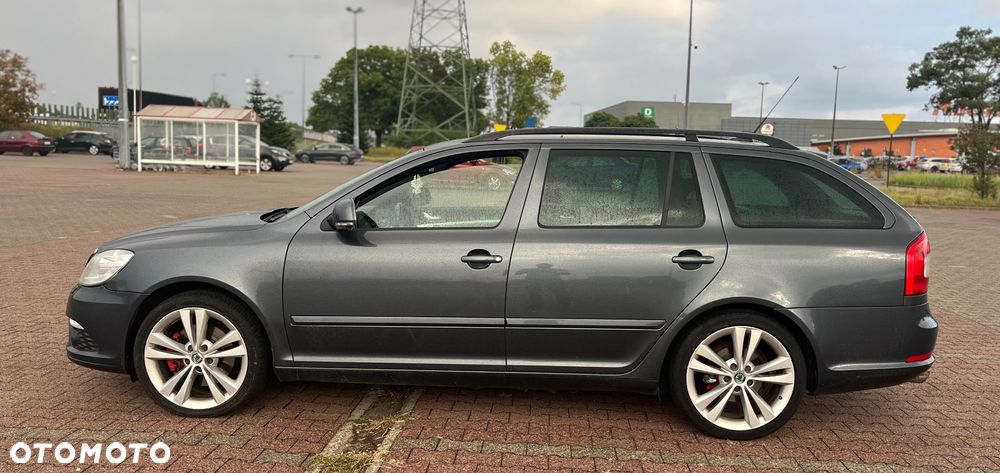 Skoda Octavia 2.0 TDI DPF RS DSG - 8