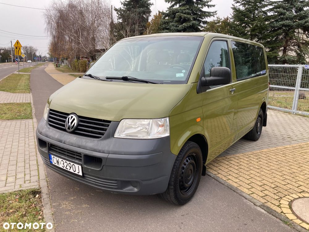 Volkswagen Transporter - 1
