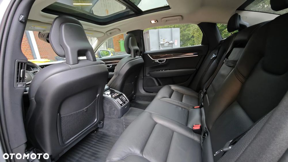 Volvo S90 - 29