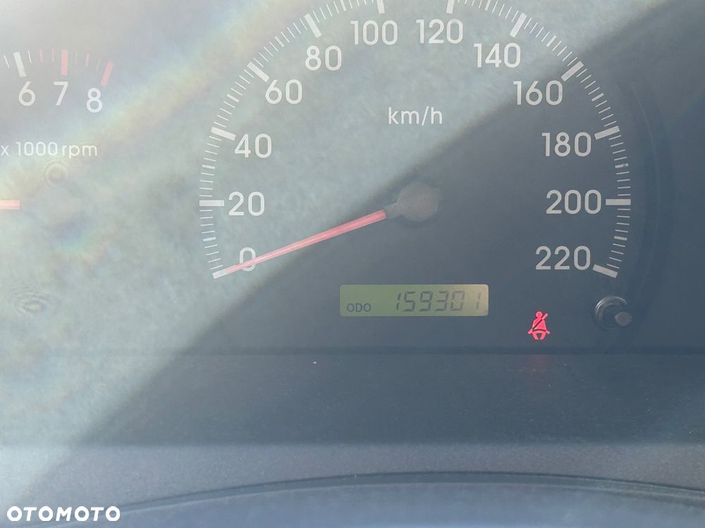 Kia Cerato 1.6 LX - 11