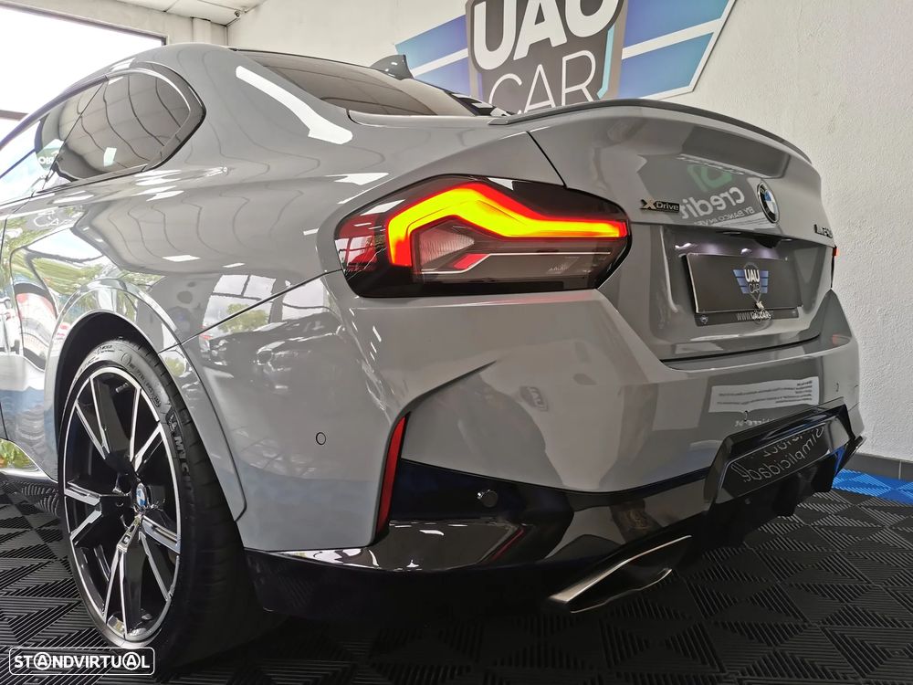 BMW M240i xDrive Auto - 18