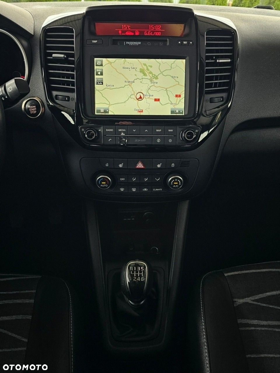 Kia Venga - 18