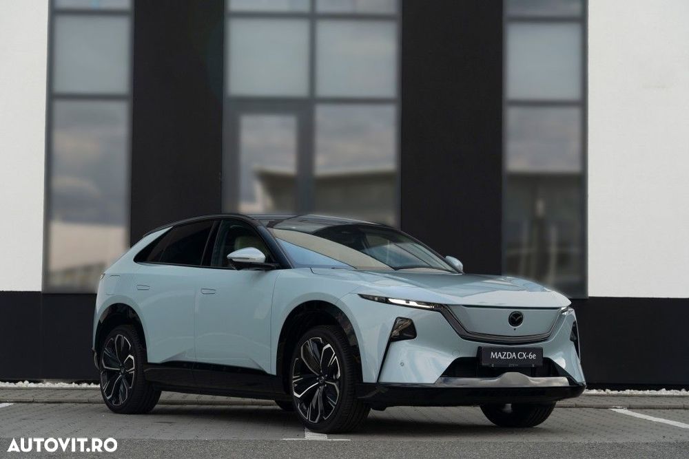 Mazda CX-6e - 28