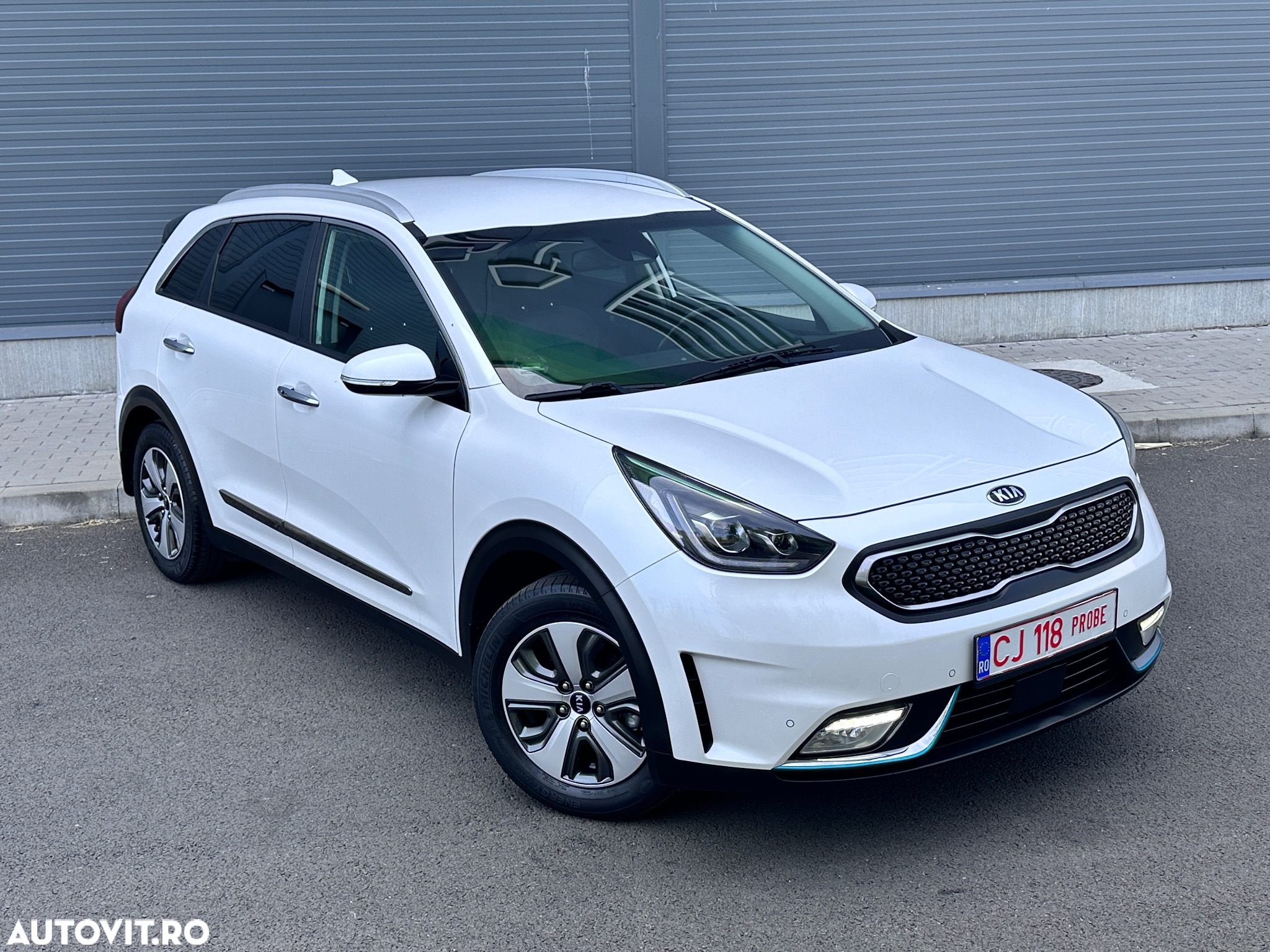 Kia Niro 1.6 GDI 6DCT PHEV Premium - 17
