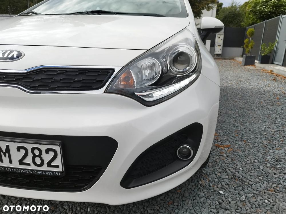 Kia Rio 1.2 Business Line - 10