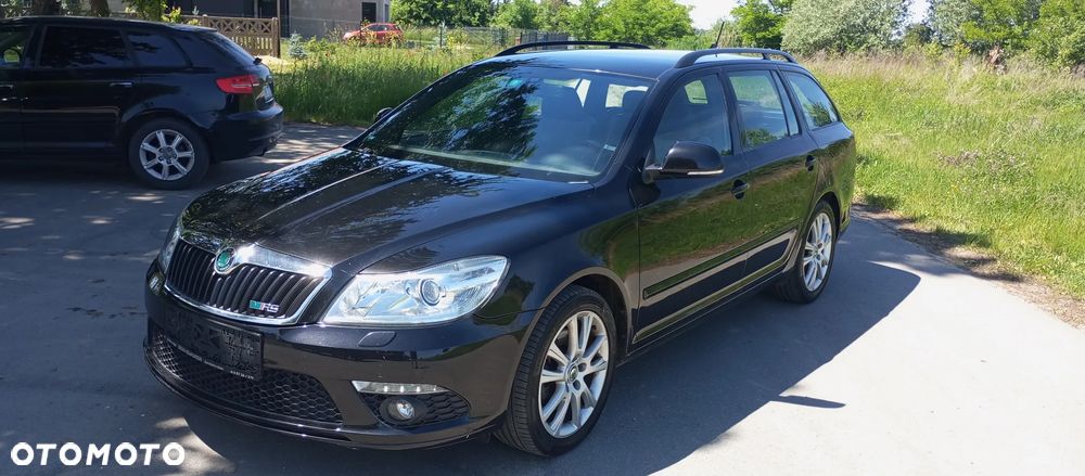 Skoda Octavia 2.0 TSI RS - 9