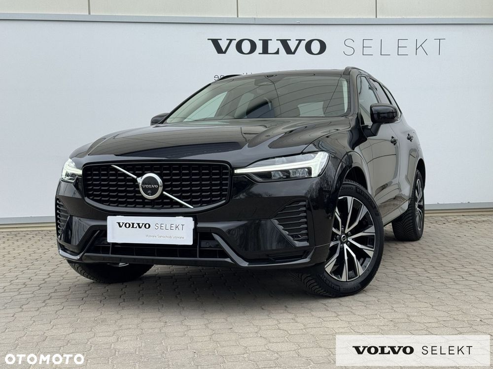 Volvo XC 60 B5 B AWD Plus Dark - 2