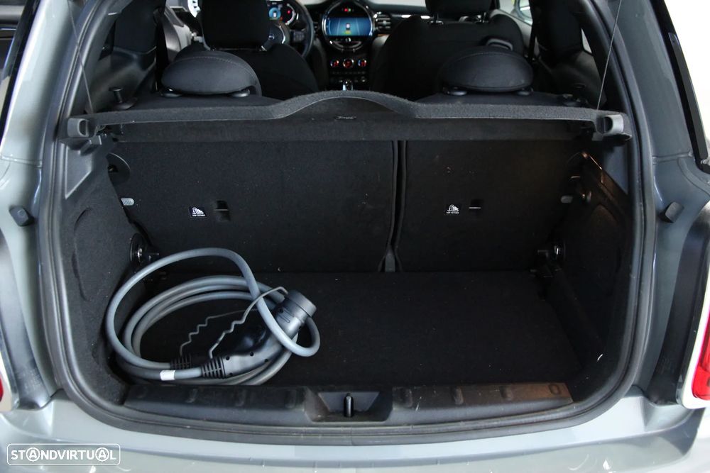 MINI 3 Portas Cooper SE Premium Essential - 13