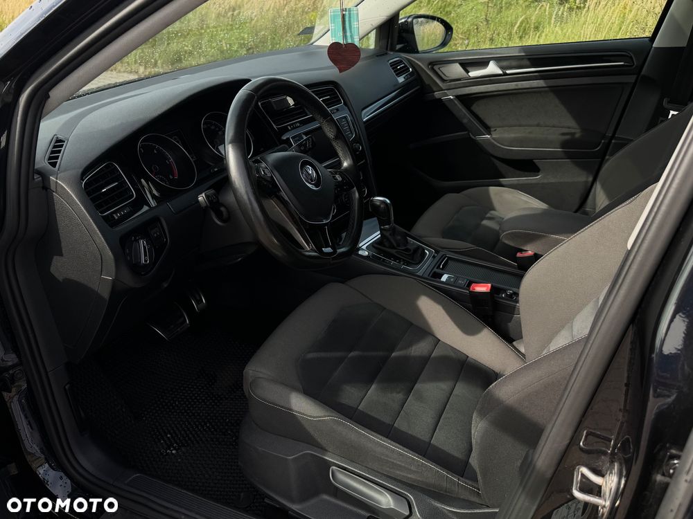 Volkswagen Golf 1.6 TDI BlueMotion Technology DSG Comfortline - 10