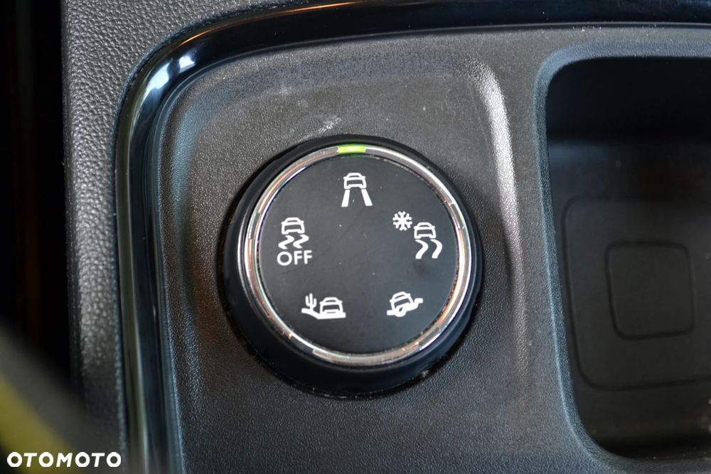 Opel Grandland X 1.2 Start/Stop 120 Jahre - 21