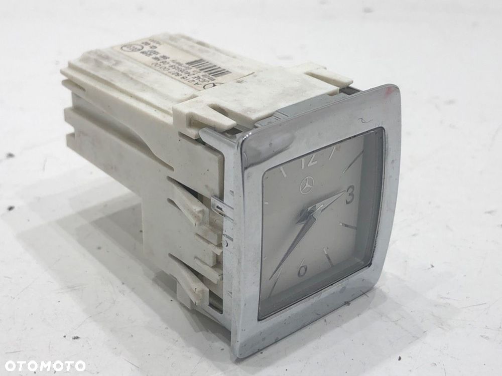 ZEGAREK  MERCEDES-BENZ KLASA E (W212) 2009 - 2016 E 300 Hybrid / BlueTEC Hybrid (212.098) 150 kW - 2