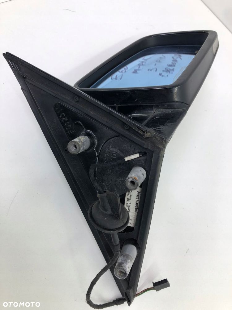 BMW E60 E61 PRAWE LUSTERKO CARBONSCHWARZ 3-PIN M-PAKIET EU - 12