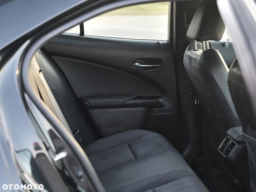 Lexus UX 250h GPF Elegance 2WD - 25