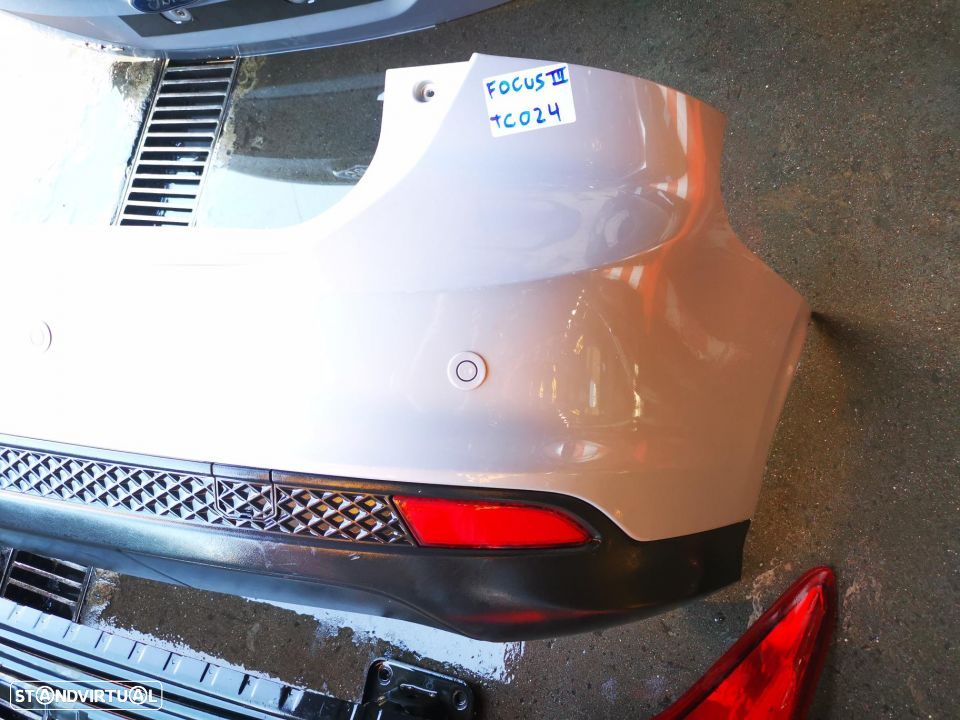 FORD FOCUS III TRASEIRA COMPLETA - TC024 - 8
