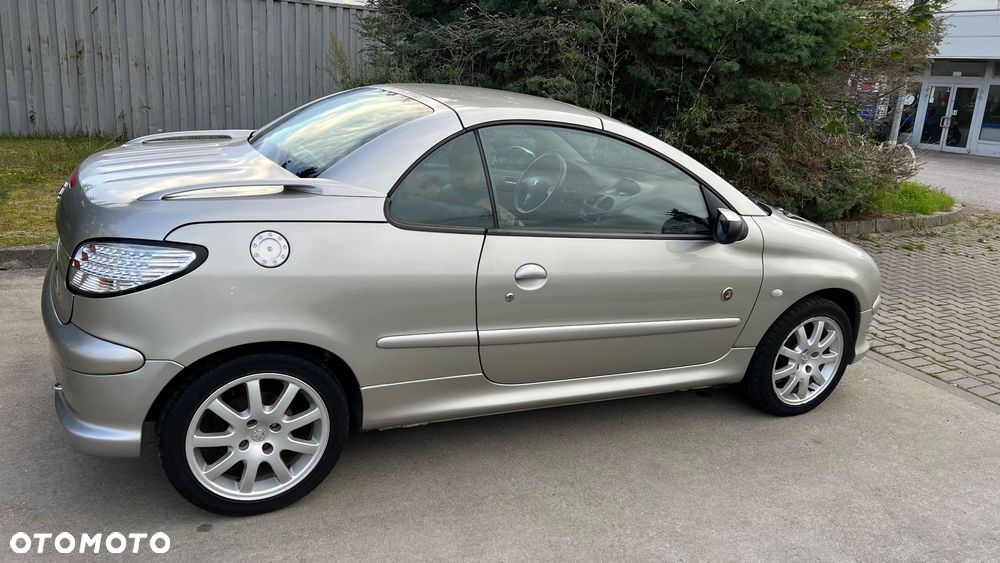 Peugeot 206 CC 135 Roland Garros - 30